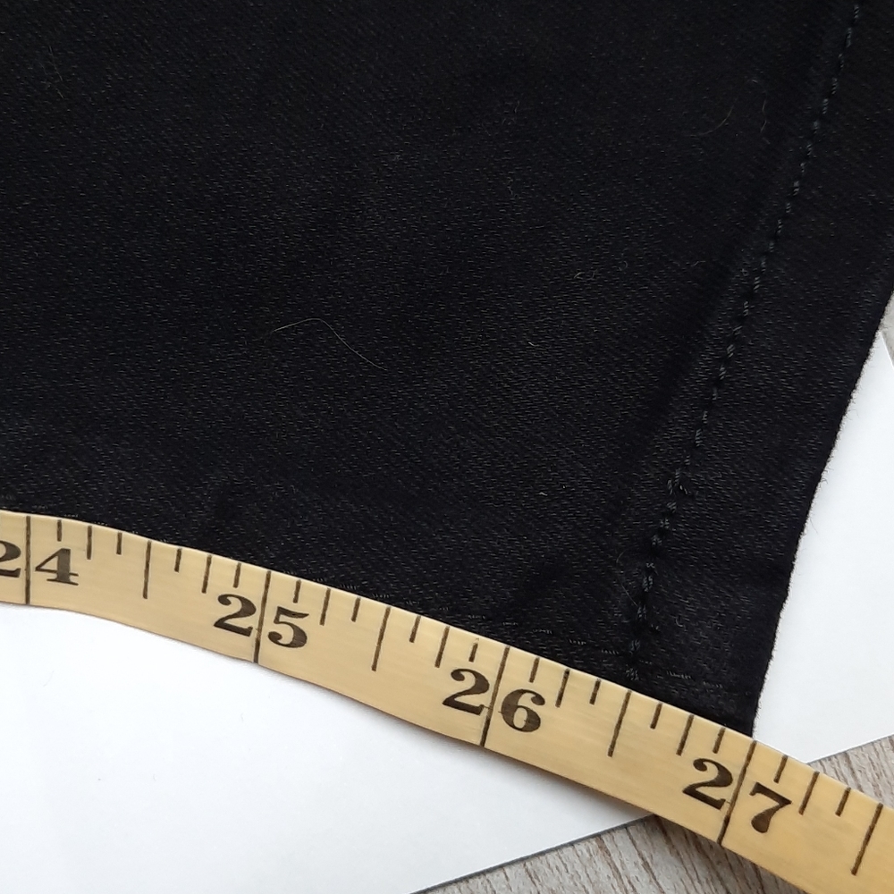 Whigh-waisted black  ripped skinny denim pant - Picture 6 of 16